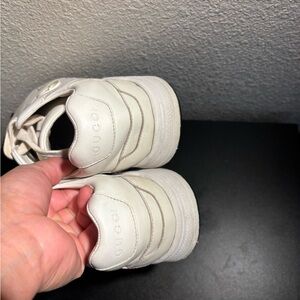 Gucci White Leather Sneakers